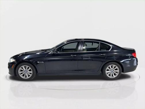2014 BMW 528 528i Sedan 4D
