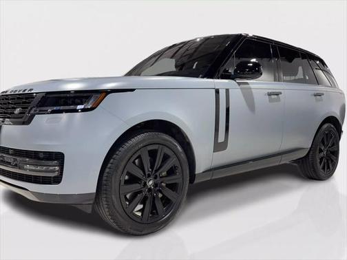 2023 Land Rover Range Rover P400 SE