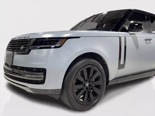2023 Land Rover Range Rover P400 SE