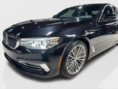2018 BMW 540 540i Sedan 4D