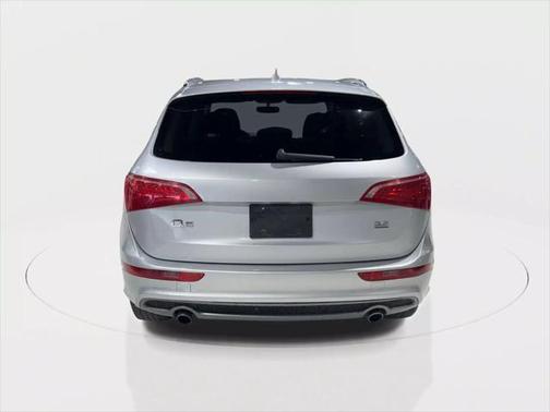 2011 Audi Q5 Premium Plus