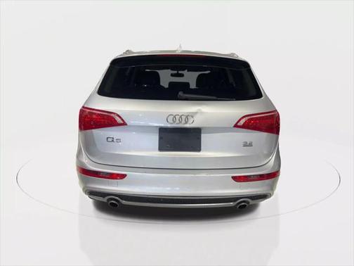 2011 Audi Q5 Premium Plus