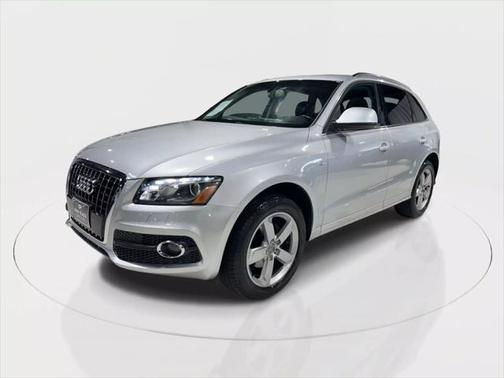 2011 Audi Q5 Premium Plus
