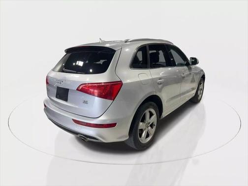 2011 Audi Q5 Premium Plus