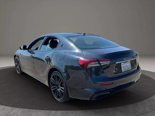 2022 Maserati Ghibli Modena