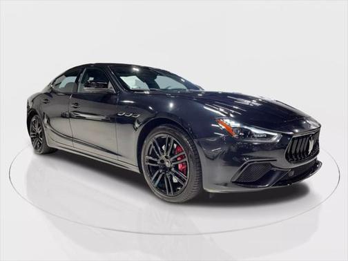 2022 Maserati Ghibli Modena