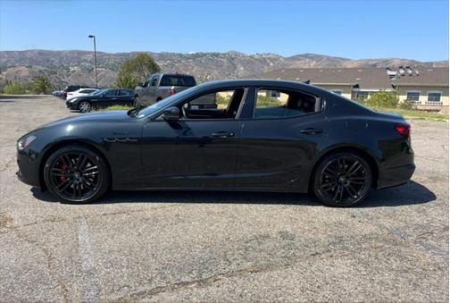 2022 Maserati Ghibli Modena
