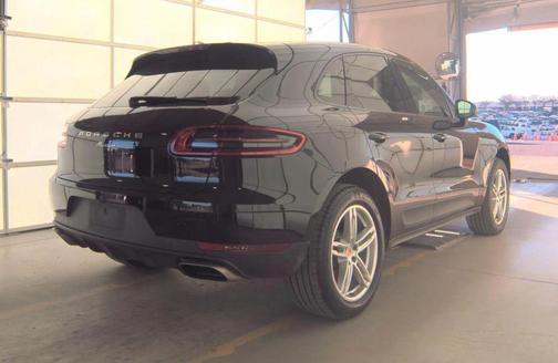 2018 Porsche Macan Sport Edition