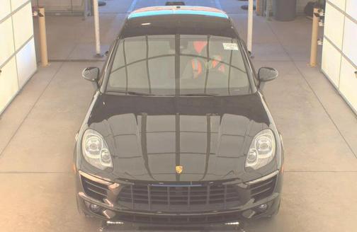 2018 Porsche Macan Sport Edition