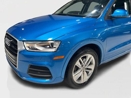 2017 Audi Q3 2.0T Premium