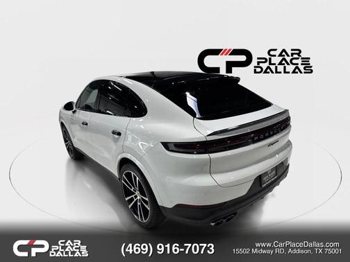 White 2024 Porsche Cayenne Cayenne