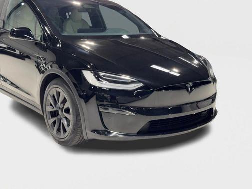 2022 Tesla Model X Dual Motor All-Wheel Drive
