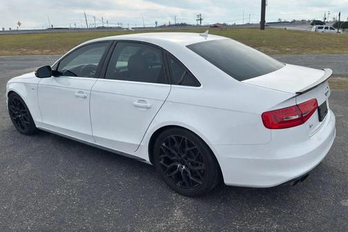 2016 Audi A4 2.0T Premium
