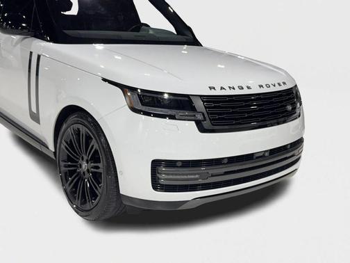 2023 Land Rover Range Rover P400 SE