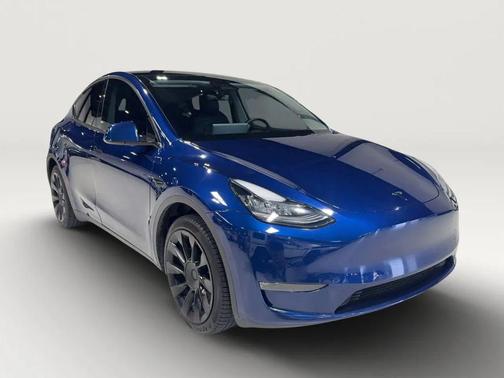 2021 Tesla Model Y Standard Range Rear-Wheel Drive