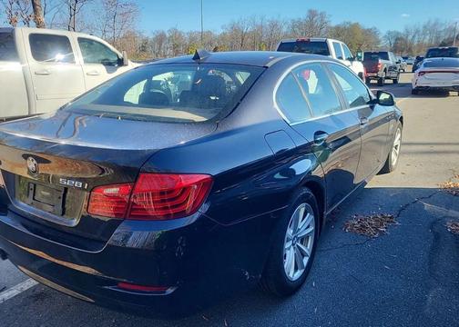 2015 BMW 528 528i Sedan 4D