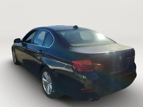 2015 BMW 528 528i Sedan 4D