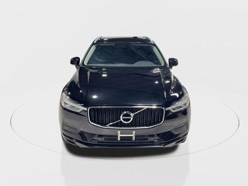 2019 Volvo XC60 T5 Momentum