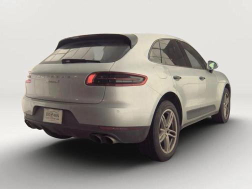 2017 Porsche Macan S