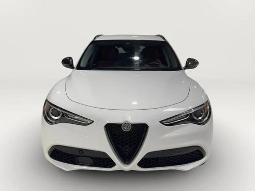 2020 Alfa Romeo Stelvio Sport
