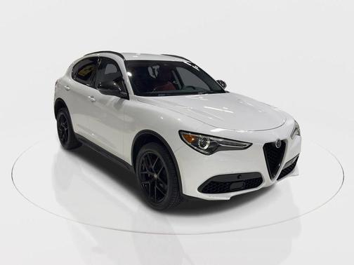 2020 Alfa Romeo Stelvio Sport