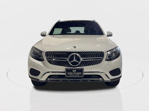 2018 Mercedes-Benz GLC 300 Base