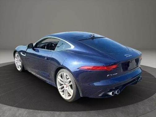 2017 Jaguar F-TYPE R