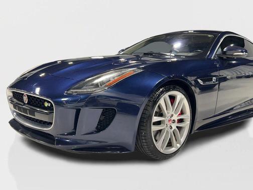 2017 Jaguar F-TYPE R
