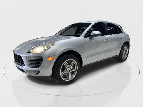 2016 Porsche Macan S