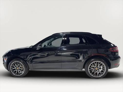 2016 Porsche Macan S