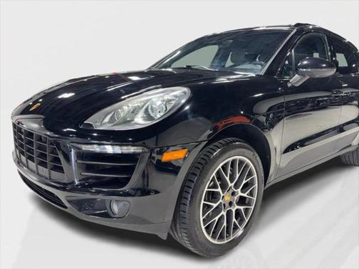 2016 Porsche Macan S
