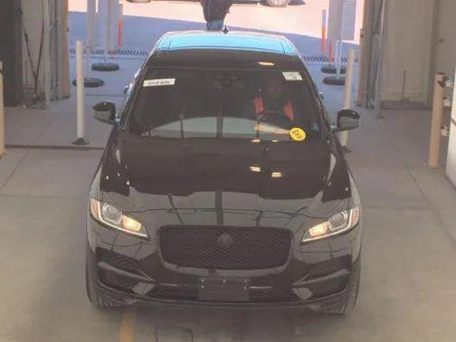 2019 Jaguar F-PACE 25t Premium