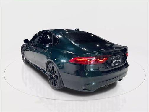2022 Jaguar XF R-Dynamic SE P300 AWD Automatic