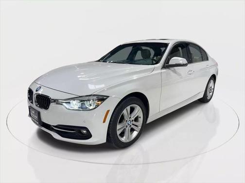 2018 BMW 330 330i Sedan 4D