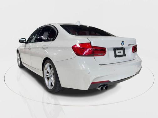 2017 BMW 330 330i Sedan 4D