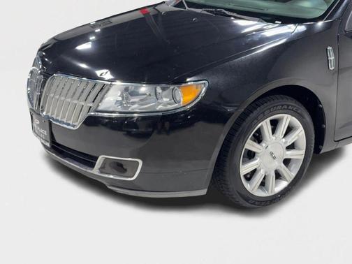 2011 Lincoln MKZ Base