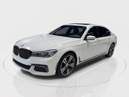 2019 BMW 740 740i Sedan 4D