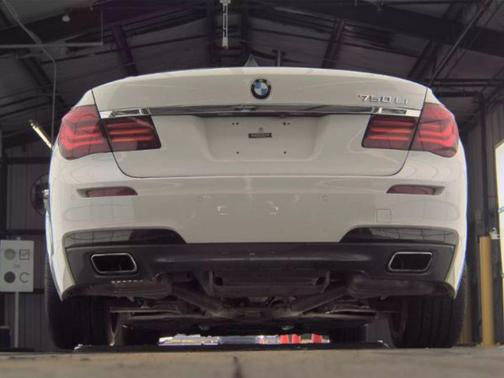 2015 BMW 750 Li