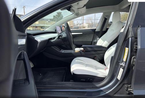 2022 Tesla Model 3 Performance