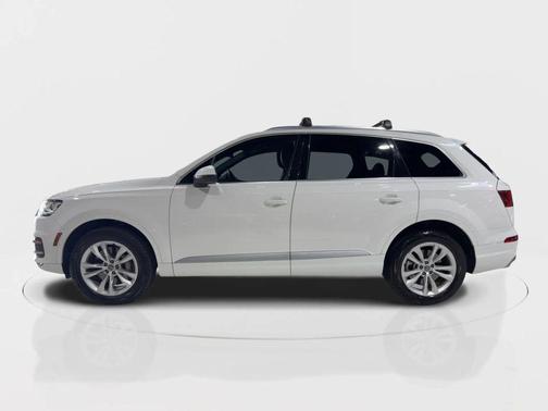 2019 Audi Q7 45 Premium