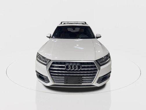 2019 Audi Q7 45 Premium