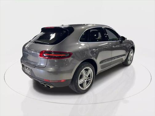 2015 Porsche Macan S