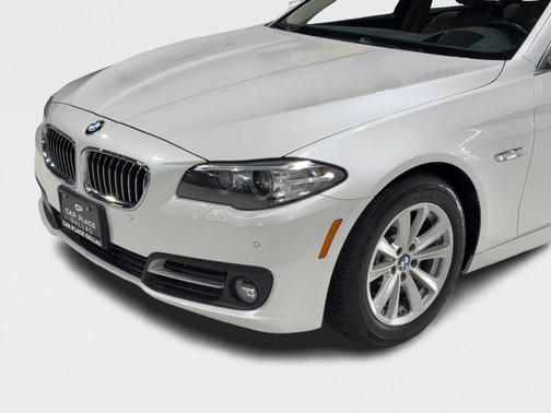 2015 BMW 528 528i Sedan 4D