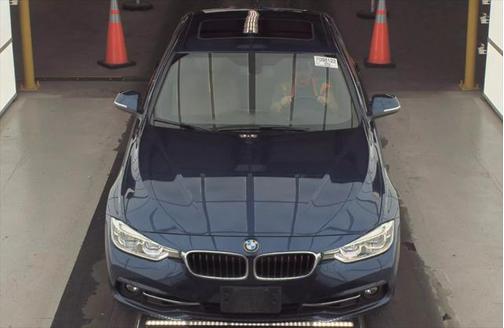 2017 BMW 330e iPerformance