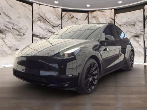 2023 Tesla Model Y Long Range Sport Utility 4D