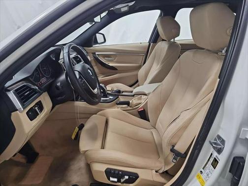 2016 BMW 328 328i Sedan 4D