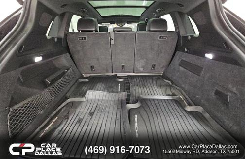 Black 2024 Porsche Cayenne Cayenne