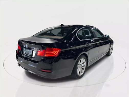 2015 BMW 528 528i Sedan 4D