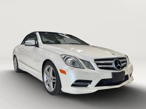 2013 Mercedes-Benz E-Class E 550 Convertible 2D