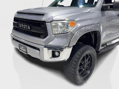 2014 Toyota Tundra SR5